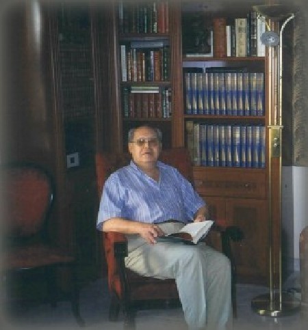 Fernando González-Doria, Escritor.